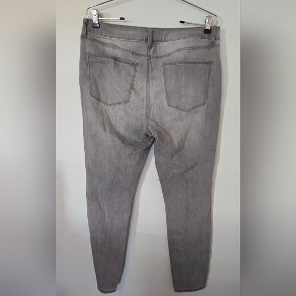 Refuge Gray Skinnies Size 14 - Picture 2 of 4